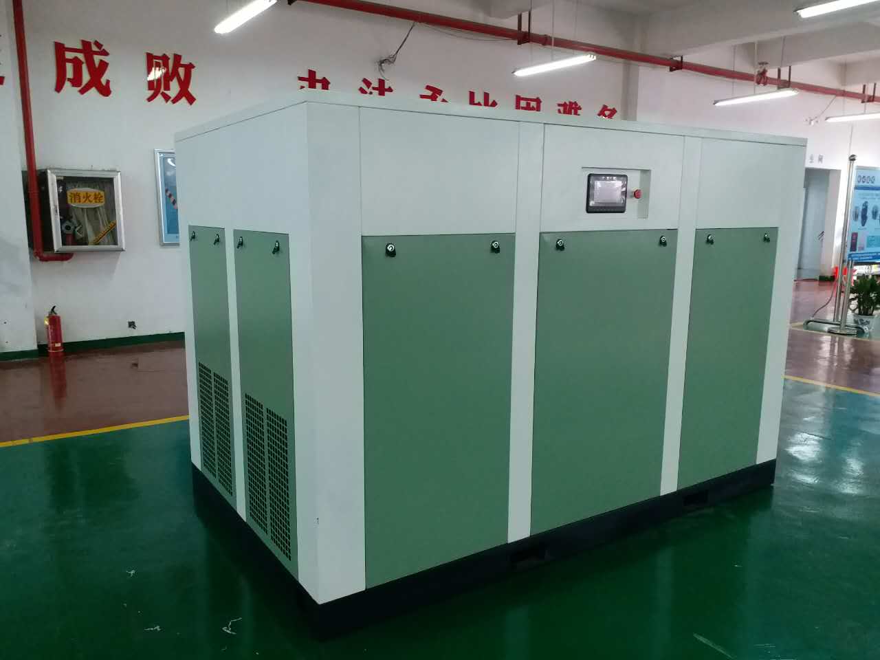 風(fēng)石機械：空壓機遇到霧霾天氣，該如何保護空壓機呢